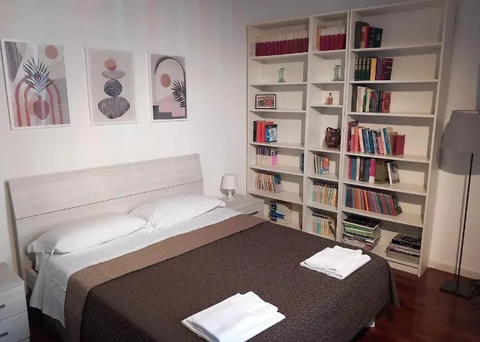 Daniela A Via Ottaviano Apartament